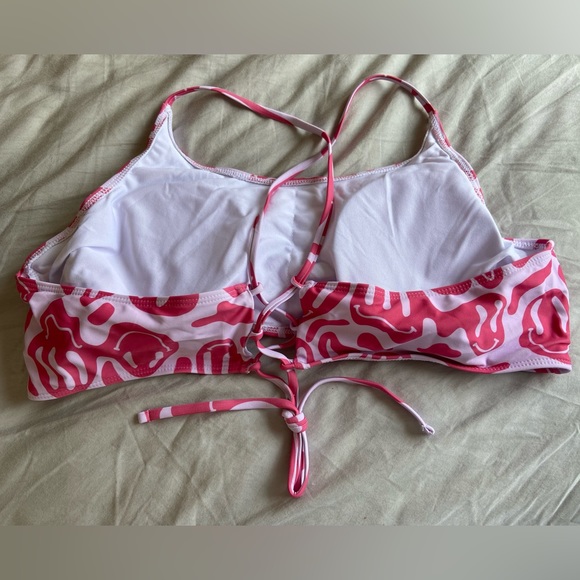 SHEIN pink and white bikini top, 4XL - Picture 2 of 2